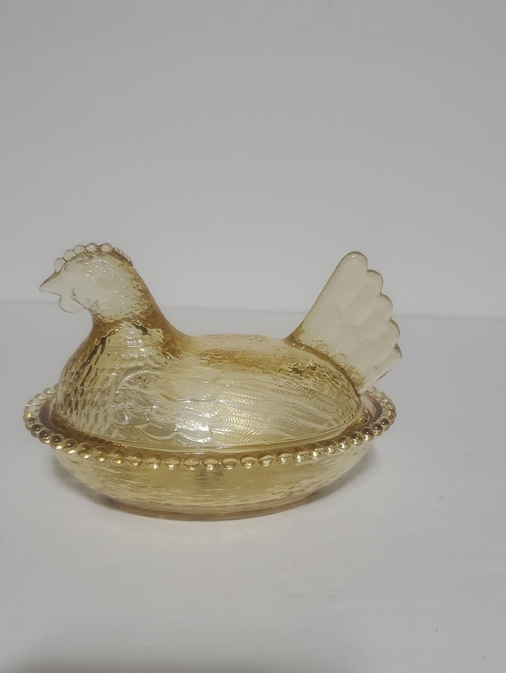 Amber Glass Hen on Nest Roses Closet Dish